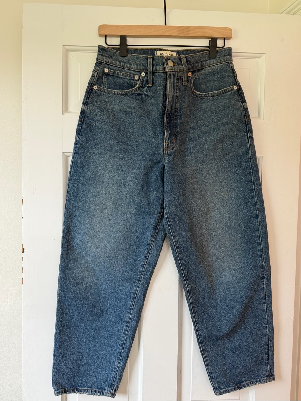 Madewell Balloon Women's Jeans in Medium Blue